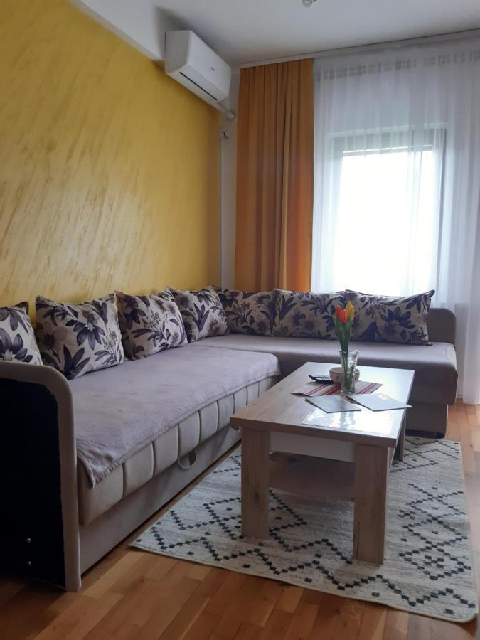 Apartman Lala Foca Dış mekan fotoğraf